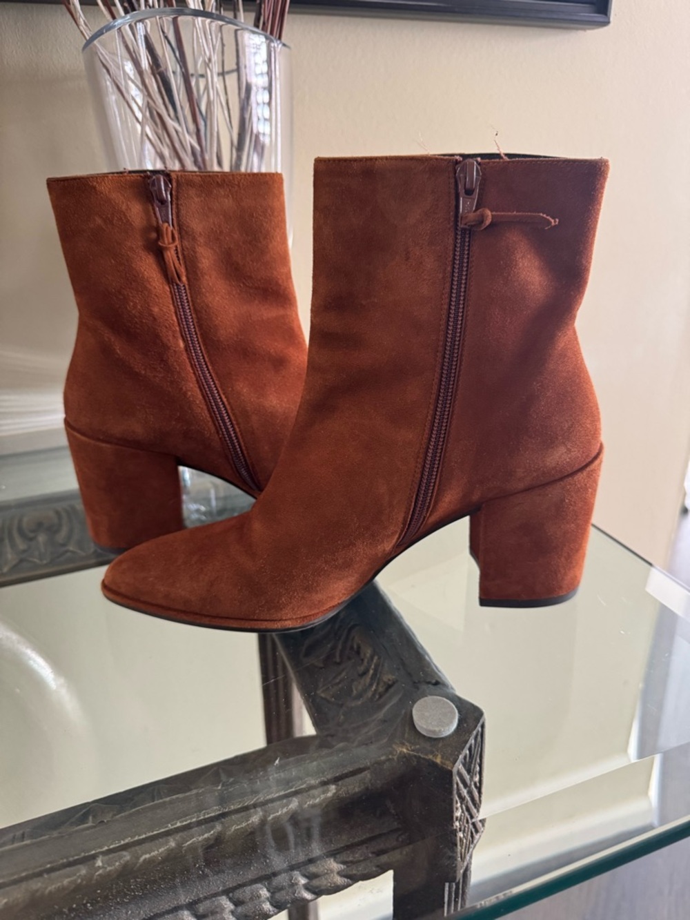 Women's Suede Stuart Weitzman Ankle Boots in Chestnut Brown M